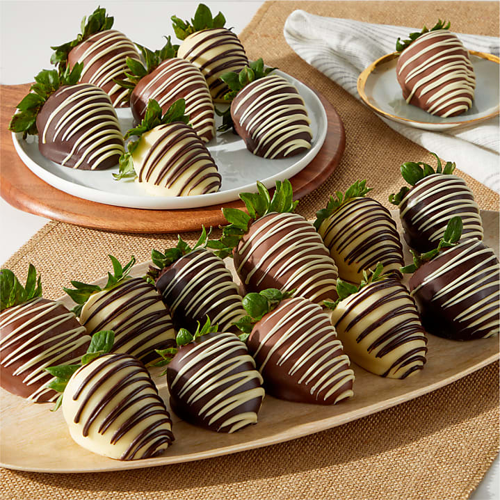 product image for Classic Belgian Chocolate Covered Strawberries - 18 pc